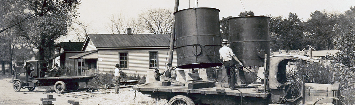 Gin Pole Setup (circa 1919)